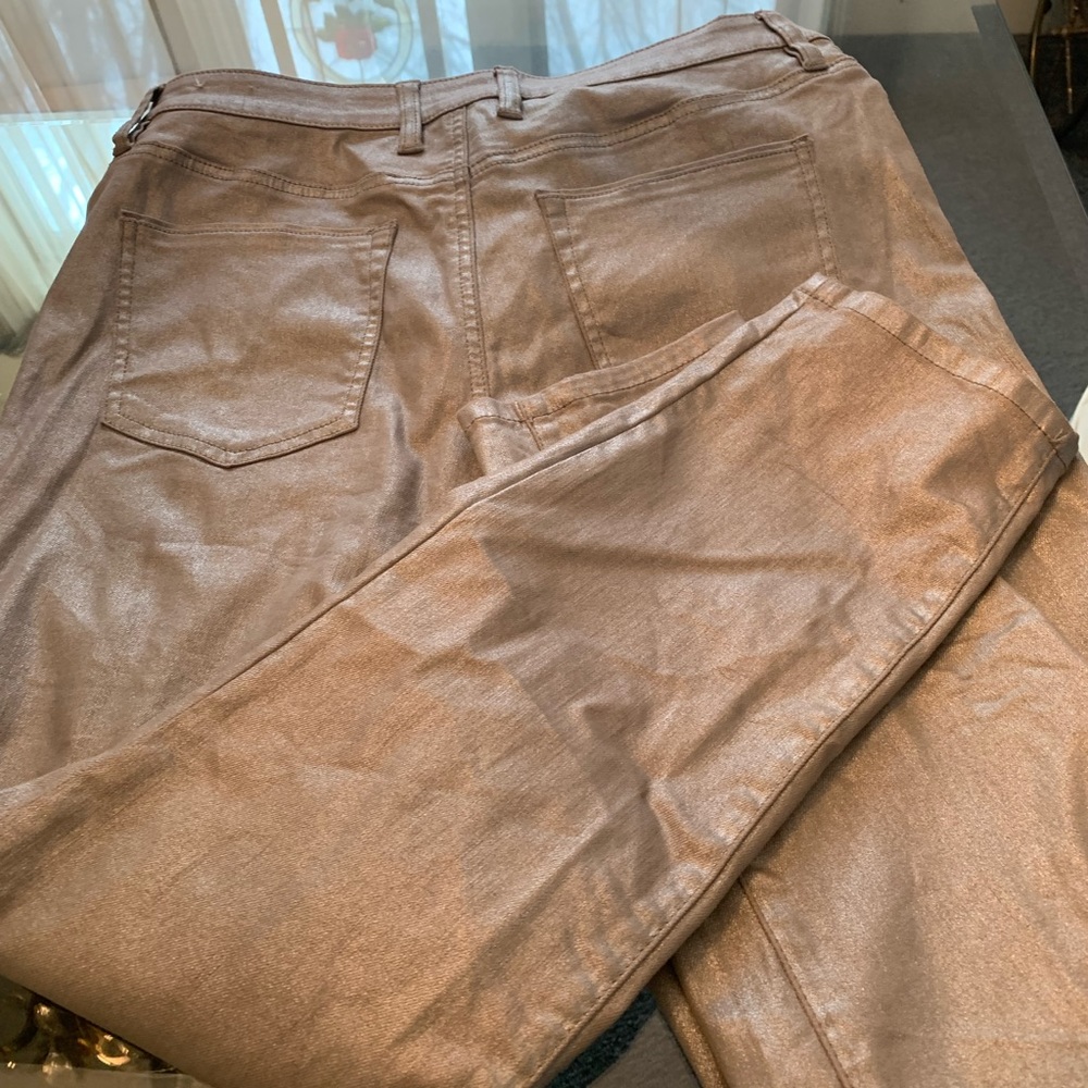 Tommy Bahama Metallic Tan Ankle Jeans